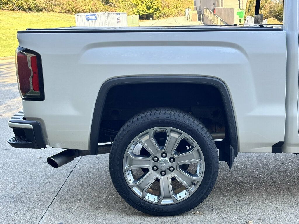 2018 GMC Sierra 1500 4WD Crew Cab 143.5" Denali - 23101512 - 49