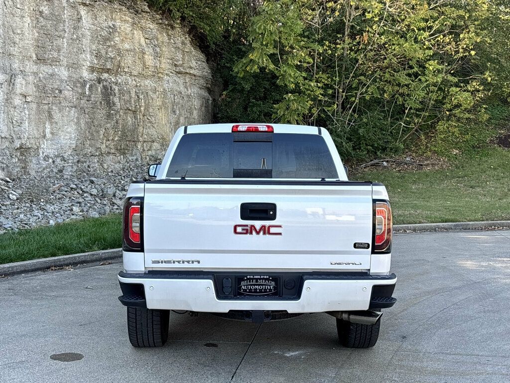 2018 GMC Sierra 1500 4WD Crew Cab 143.5" Denali - 23101512 - 8