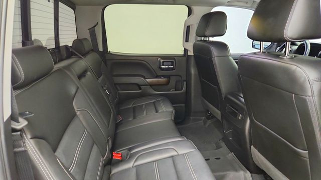 2018 GMC Sierra 1500 4WD Crew Cab 143.5" Denali - 23095506 - 22