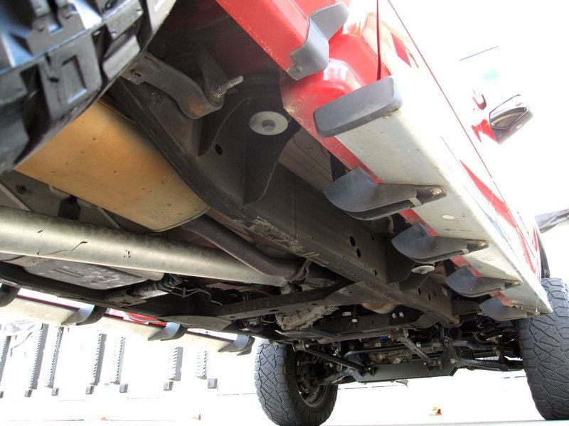 2018 GMC Sierra 1500 4WD Crew Cab 143.5" SLT - 22851671 - 39