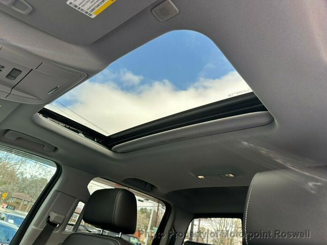 2018 GMC Sierra 1500 4WD Crew Cab 143.5" SLT - 22980378 - 18