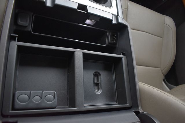 2018 GMC Sierra 1500 4WD Crew Cab 143.5" SLT - 22892850 - 24