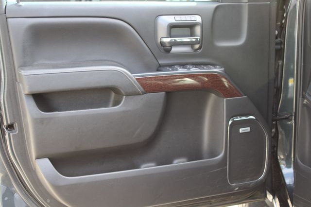 2018 GMC Sierra 1500 4WD Crew Cab 143.5" SLT - 22926465 - 17