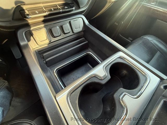 2018 GMC Sierra 1500 4WD Crew Cab 143.5" SLT - 22995916 - 17