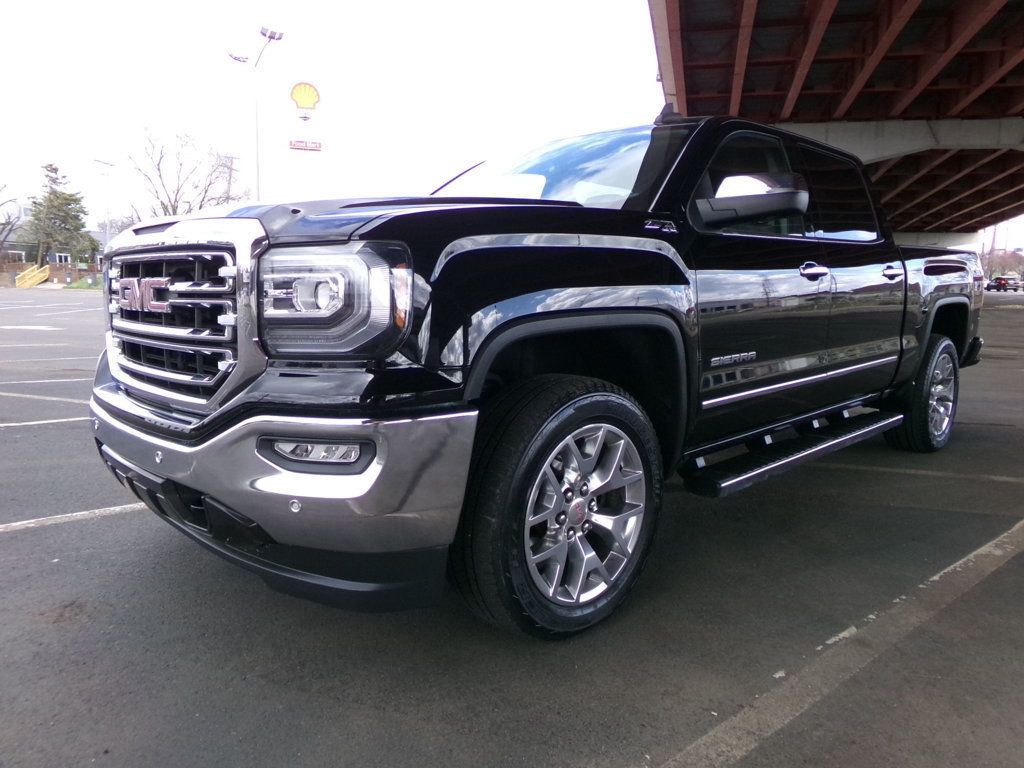 2018 GMC Sierra 1500 4WD Crew Cab 143.5" SLT - 22990639 - 1