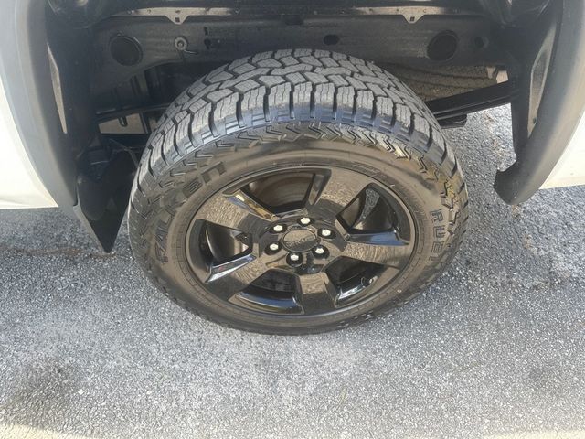 2018 GMC Sierra 1500 4WD Double Cab 143.5" - 22971587 - 17