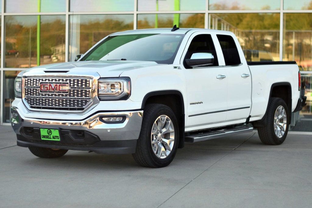 2018 Gmc Sierra 1500 SLT photo 3