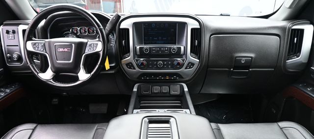 2018 GMC Sierra 1500 Crew Cab SLT Premium Plus Package - 23047671 - 9