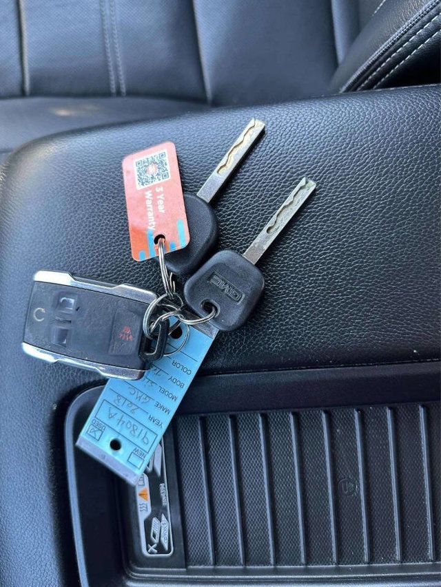 2018 GMC Sierra 1500 Denali 4x4 4dr Crew Cab 5.8 ft. SB - 23011251 - 26