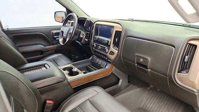 2018 GMC Sierra 1500 Denali Crew Cab 4WD w/ Ultimate Pkg, 6.2L V8 & Power Steps - 23095506 - 24