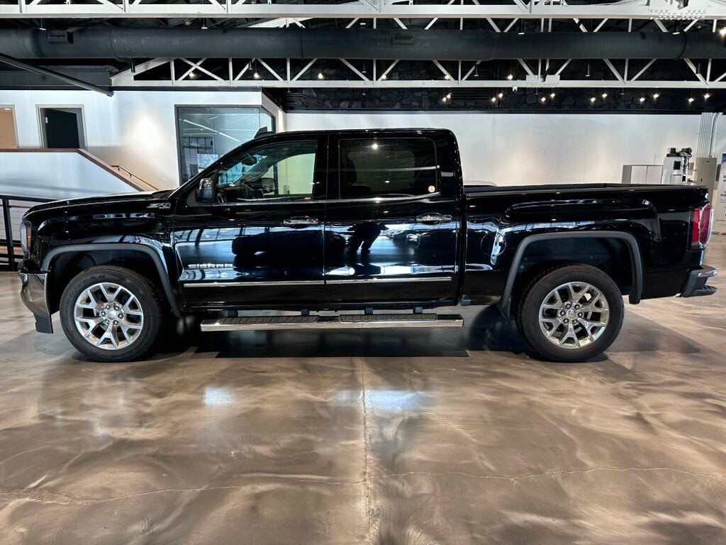 2018 GMC Sierra 1500 LocalTrade/4WD/SLT/MoonRoof/PremiumPlusPkg/Htd&CldSeats/NAV - 22743093 - 1