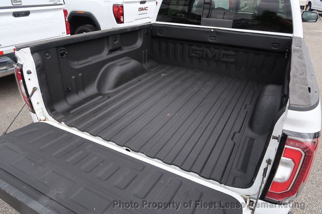 2018 GMC Sierra 1500 Sierra 1500 4WD Crew Cab SLT - 22915212 - 19