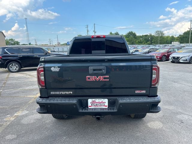 2018 GMC Sierra 4WD Crew Cab Short Box SLT's photo