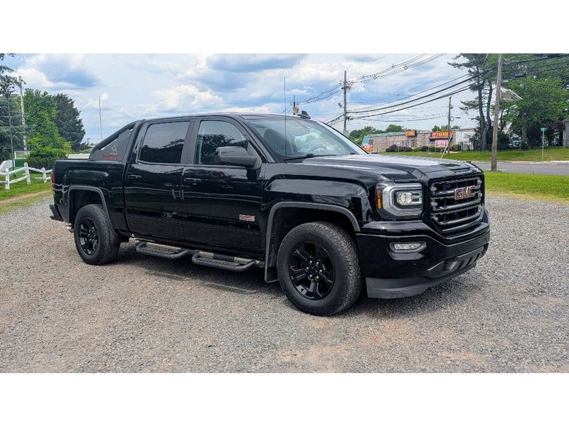 2018 Gmc Sierra 1500 SLT photo 3