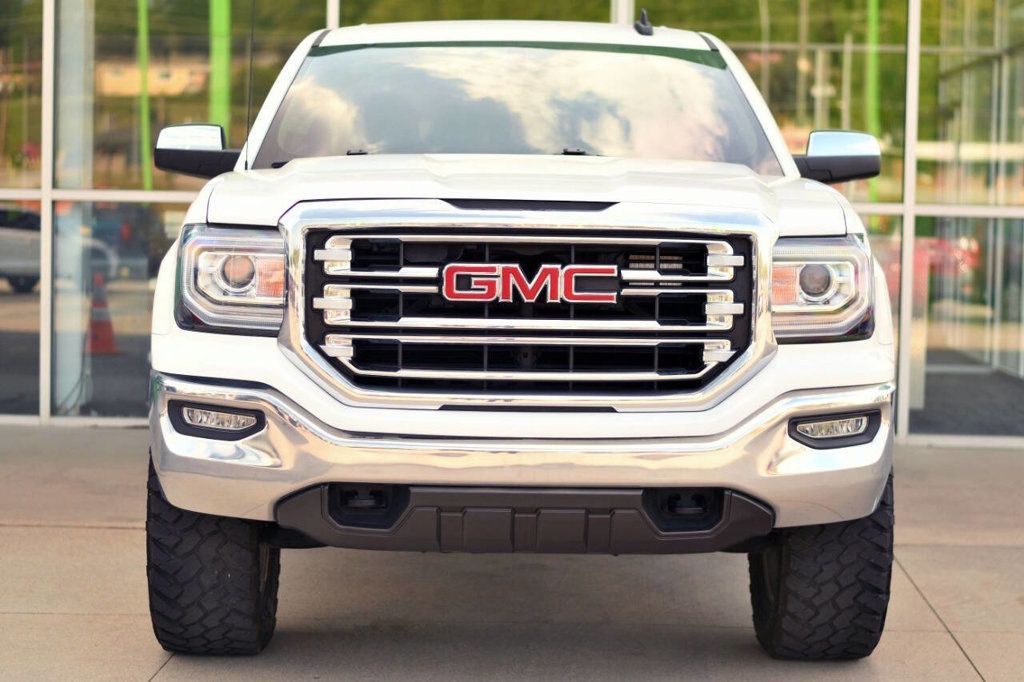 2018 Gmc Sierra 1500 SLT photo 2