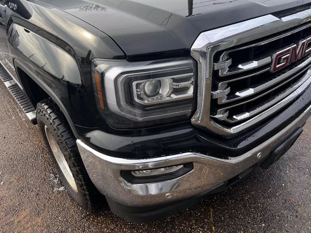 2018 GMC Sierra 1500 SLT Pickup 4D 5 3/4 ft - 22721272 - 8