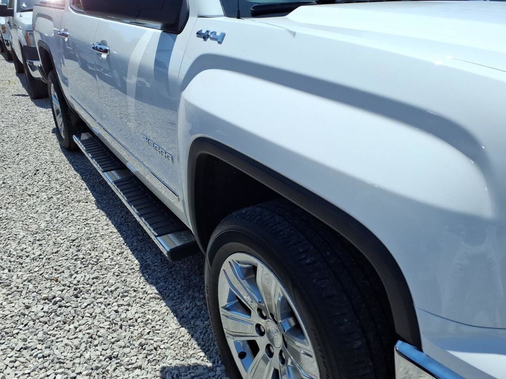 2018 GMC Sierra 1500 SLT Pickup 4D 5 3/4 ft - 23057659 - 15