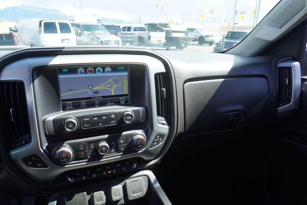 2018 GMC Sierra 1500 SLT Z71 - 23084189 - 29