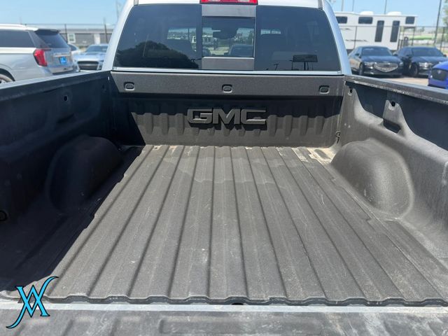 2018 GMC Sierra 1500 Crew Cab SLT Pickup 4D 5 3/4 ft - 23055924 - 40