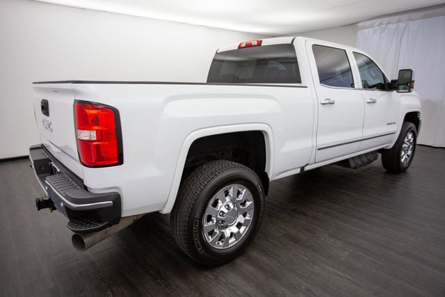 2018 GMC Sierra 2500HD 4WD Crew Cab 153.7" SLT - 22655302 - 9