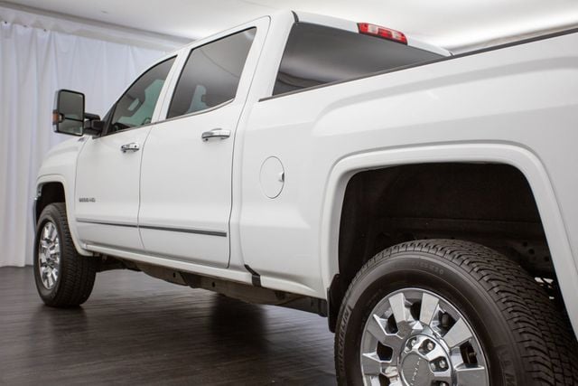 2018 GMC Sierra 2500HD 4WD Crew Cab 153.7" SLT - 22655302 - 31