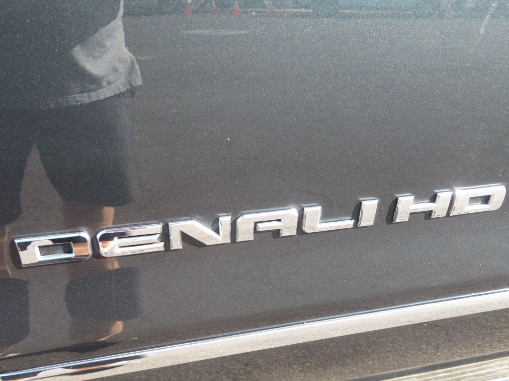 2018 GMC Sierra 2500HD 4X4 GMC DENALI DURAMAX DIESEL 2 OWNER AZ TRUCK EXYTRA CLEAN 4X4  - 22947596 - 13