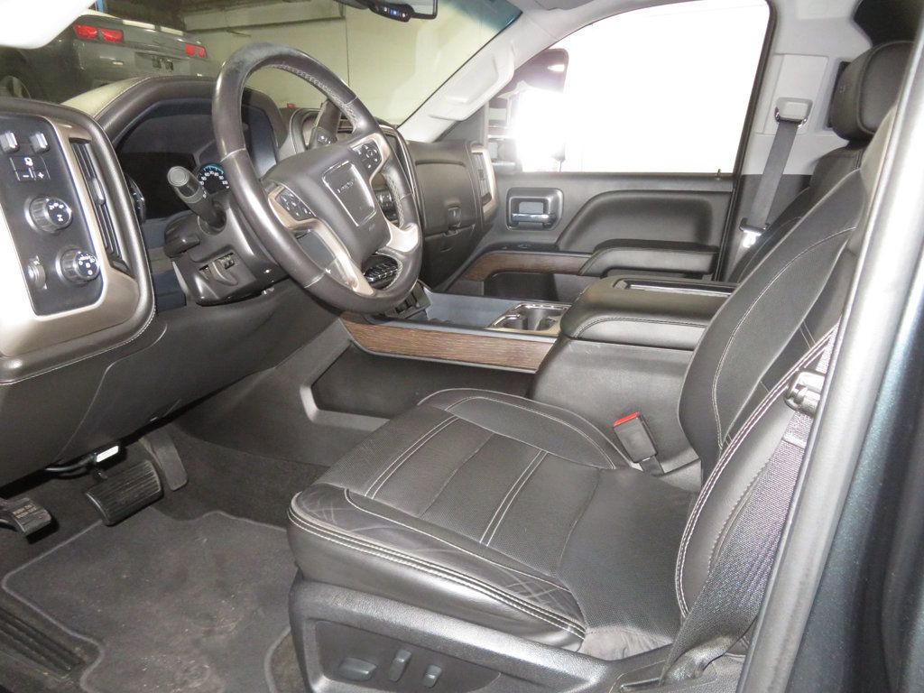 2018 GMC Sierra 2500HD 4X4 GMC DENALI DURAMAX DIESEL 2 OWNER AZ TRUCK EXYTRA CLEAN 4X4  - 22947596 - 18