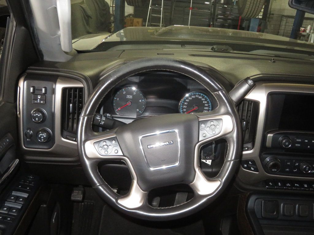 2018 GMC Sierra 2500HD 4X4 GMC DENALI DURAMAX DIESEL 2 OWNER AZ TRUCK EXYTRA CLEAN 4X4  - 22947596 - 36