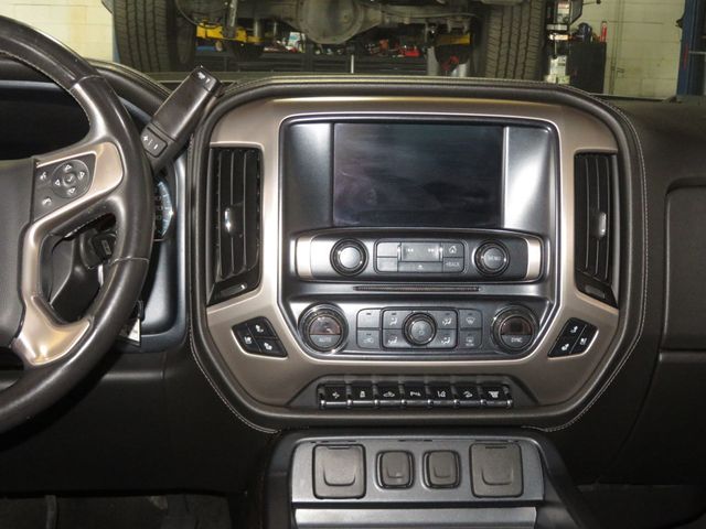 2018 GMC Sierra 2500HD 4X4 GMC DENALI DURAMAX DIESEL 2 OWNER AZ TRUCK EXYTRA CLEAN 4X4  - 22947596 - 38