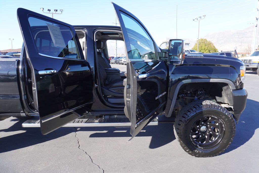 2018 GMC Sierra 3500HD DENALI HD - 23089501 - 23