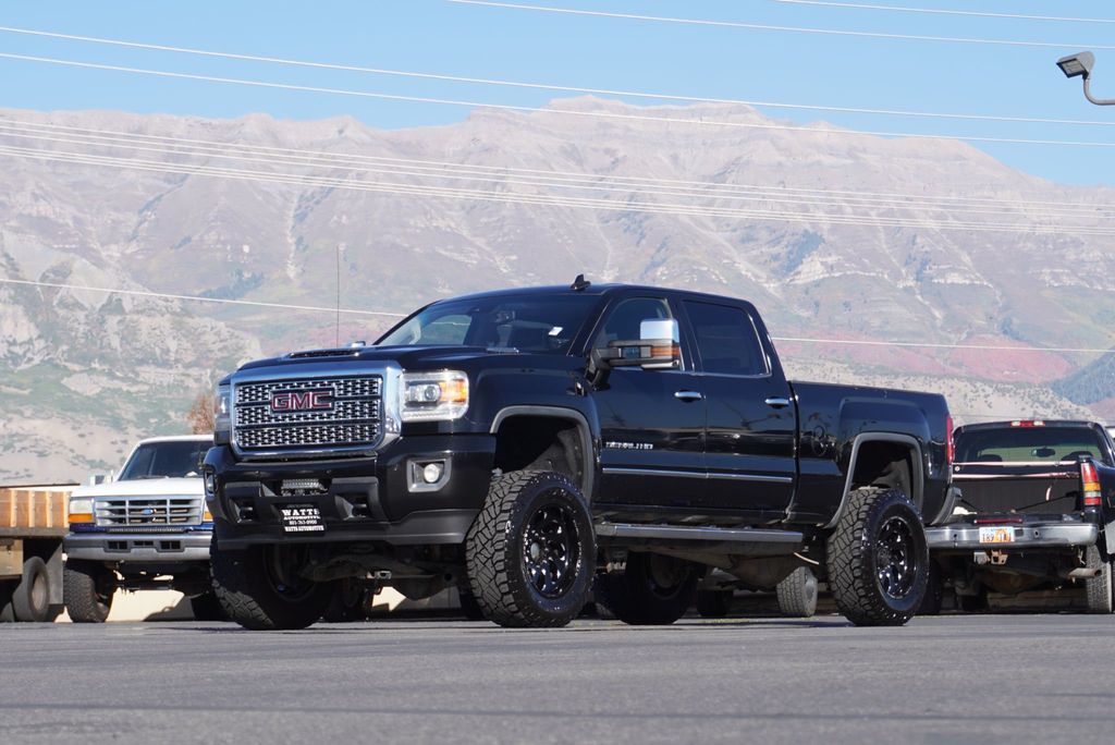 2018 GMC Sierra 3500HD DENALI HD - 23089501 - 2