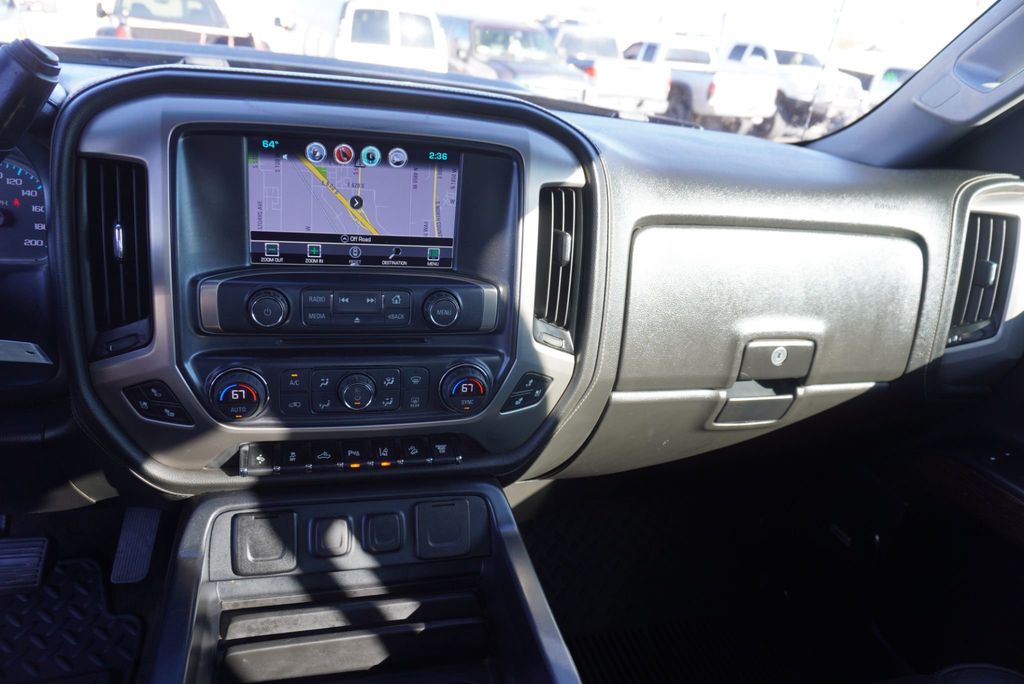 2018 GMC Sierra 3500HD DENALI HD - 23089501 - 29