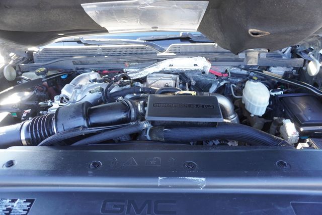 2018 GMC Sierra 3500HD DENALI HD - 23089501 - 40