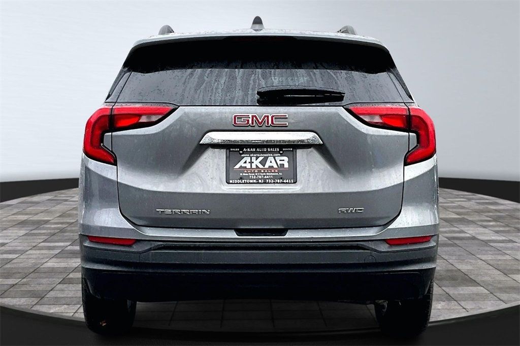 2018 Gmc Terrain SLE photo 3