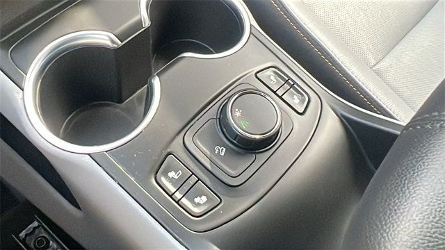 2018 GMC Terrain FWD 4dr SLT - 22921178 - 26