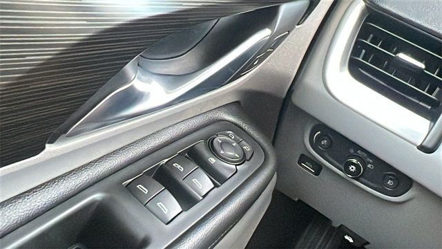 2018 GMC Terrain FWD 4dr SLT - 22921178 - 32