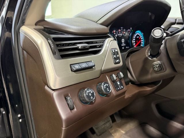 2018 GMC Yukon 4WD 4dr Denali - 23078243 - 14