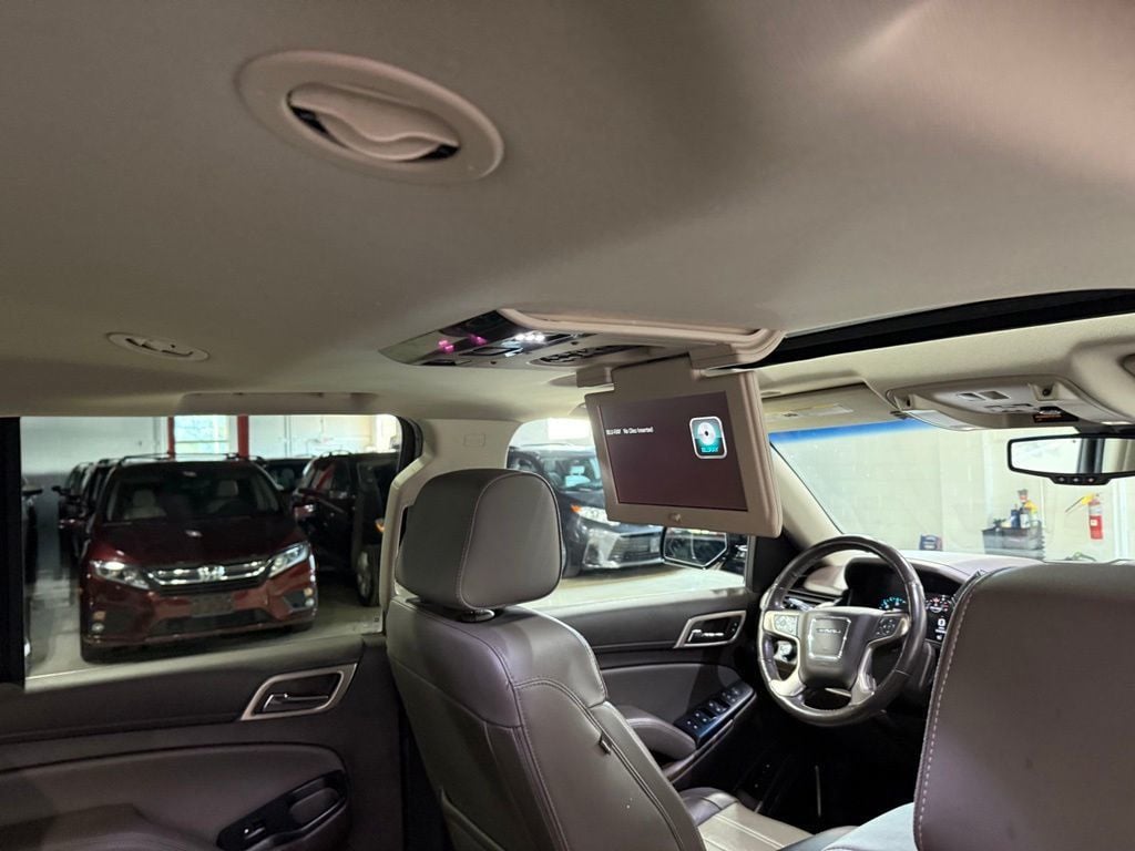 2018 GMC Yukon 4WD 4dr Denali - 23078243 - 37