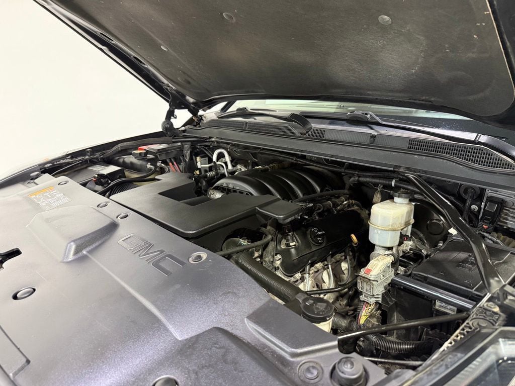 2018 GMC Yukon 4WD 4dr Denali - 23078243 - 41