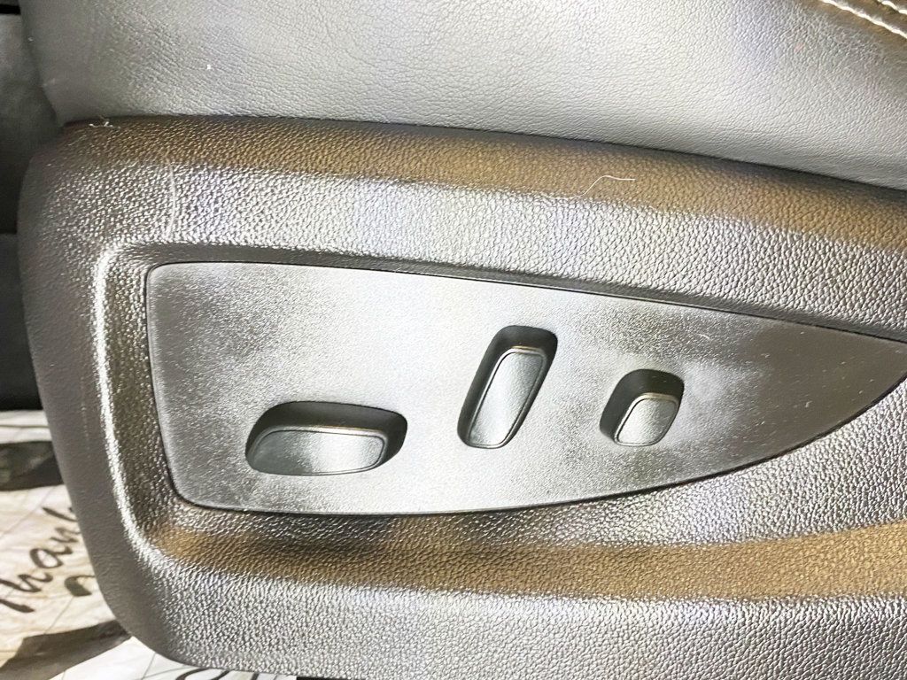 2018 GMC Yukon 4WD 4dr Denali - 22987485 - 27