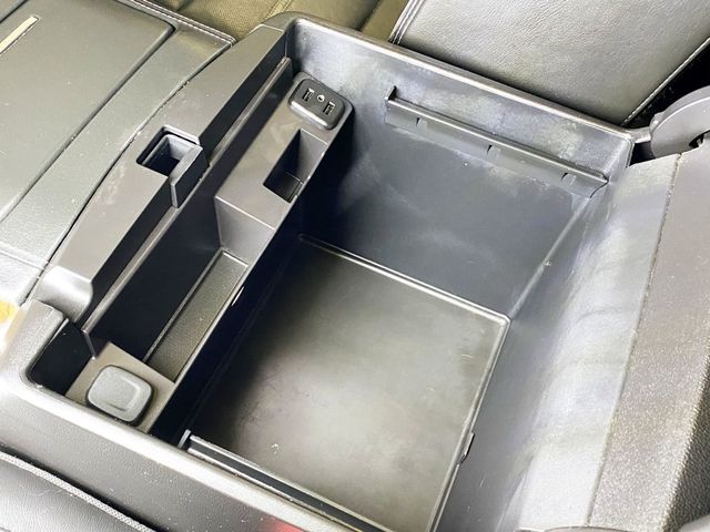 2018 GMC Yukon 4WD 4dr Denali - 22987485 - 47