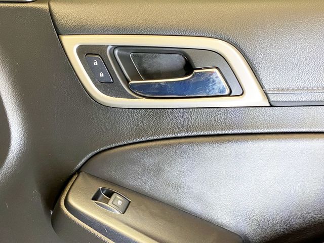 2018 GMC Yukon 4WD 4dr Denali - 22987485 - 51