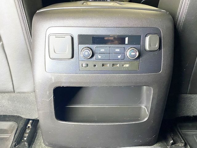 2018 GMC Yukon 4WD 4dr Denali - 22987485 - 62