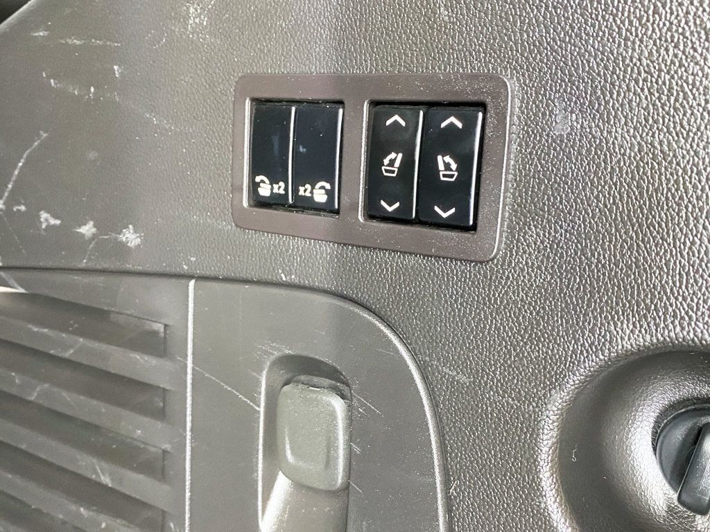 2018 GMC Yukon 4WD 4dr Denali - 22987485 - 73