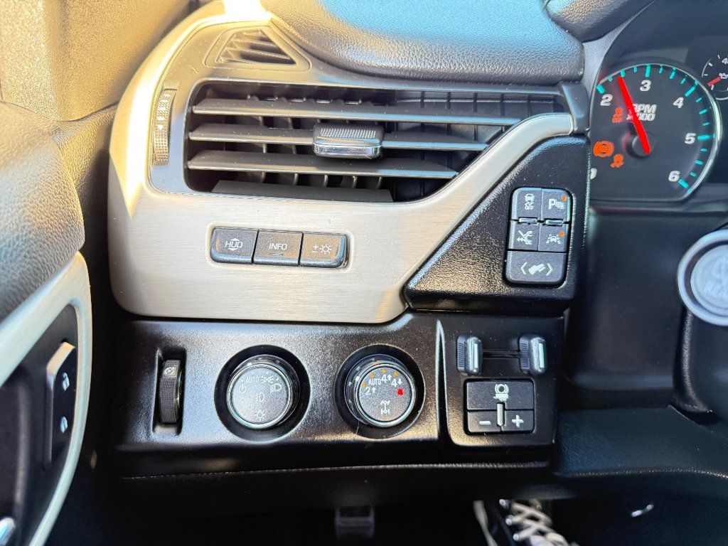 2018 GMC Yukon 4WD 4dr Denali - 22943297 - 20