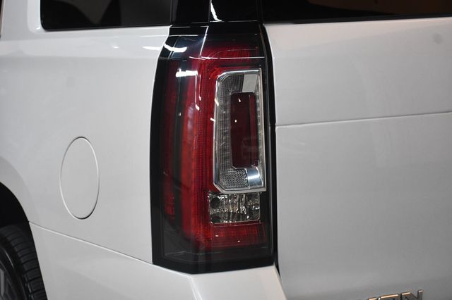 2018 GMC Yukon 4WD 4dr Denali - 23082264 - 12