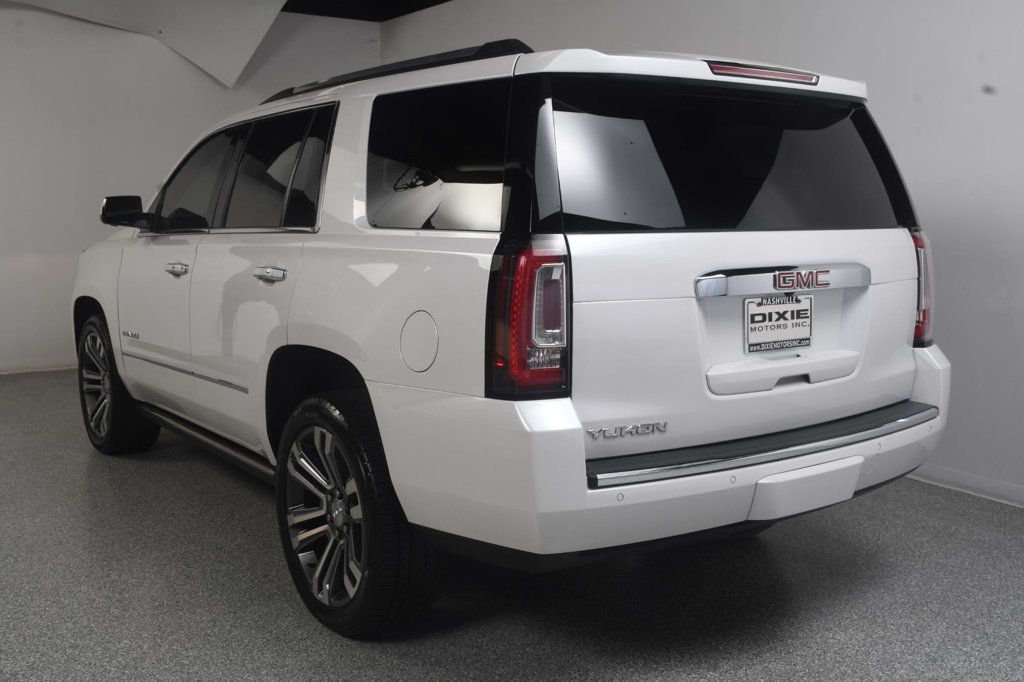 GMC Yukon photo 9
