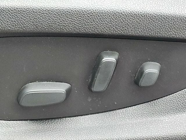 2018 GMC Yukon 4WD 4dr Denali - 22946199 - 35