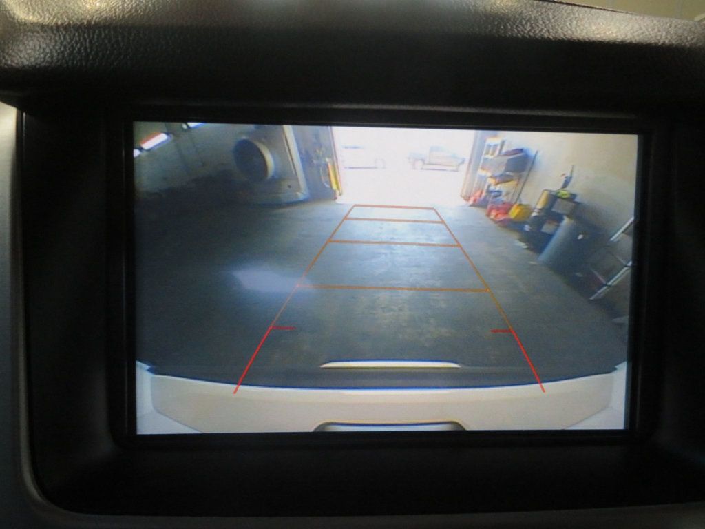 2018 GMC Yukon 4WD 4dr SLE - 23062685 - 42