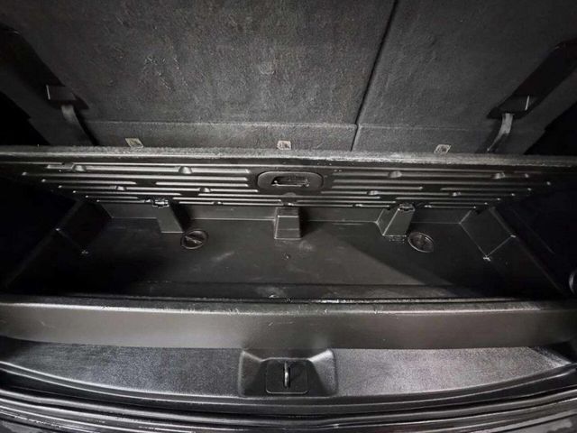 2018 GMC Yukon 4WD 4dr SLE - 22989114 - 13